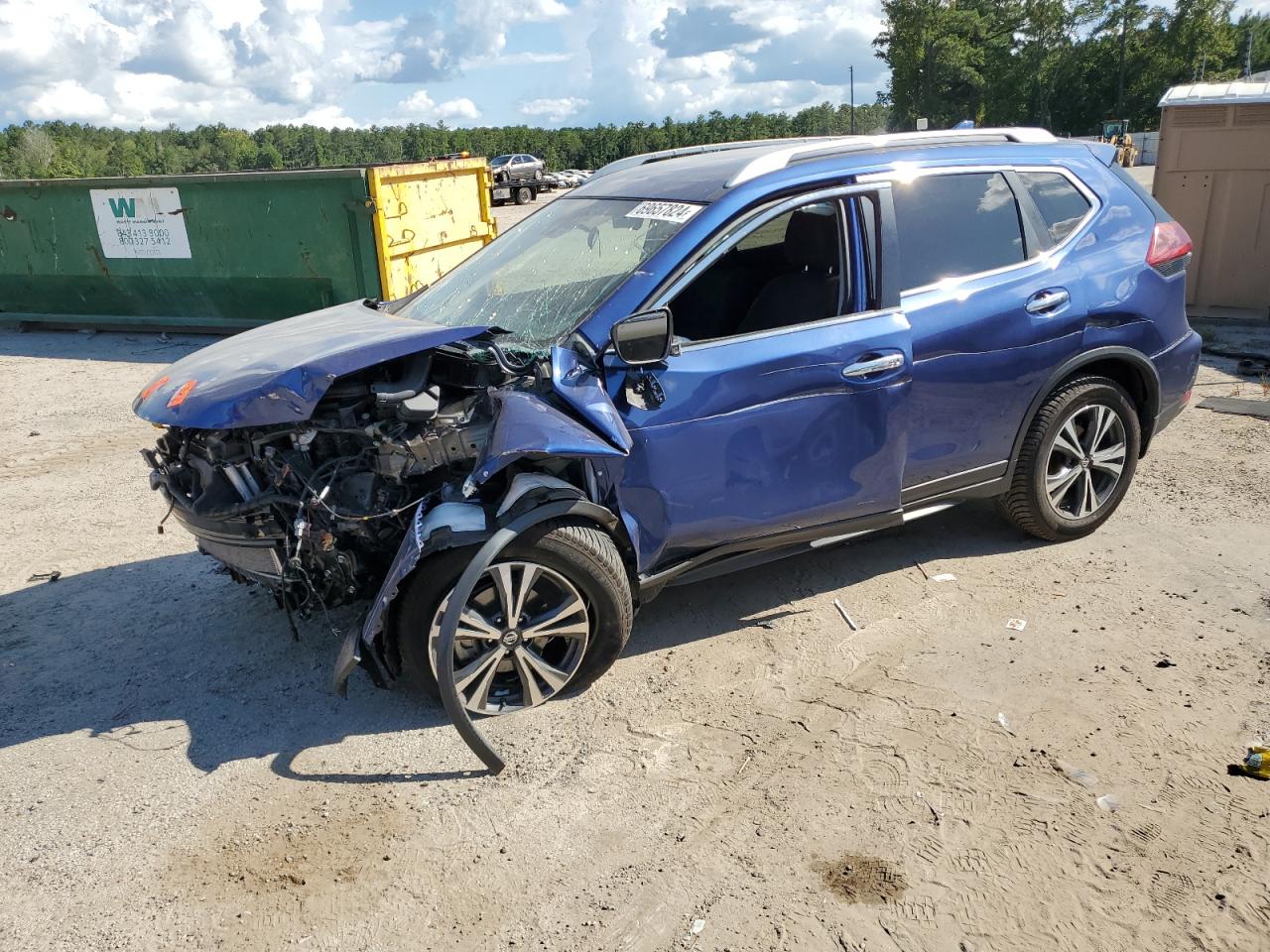 5N1AT2MV2KC825063 2019 NISSAN ROGUE - Image 1