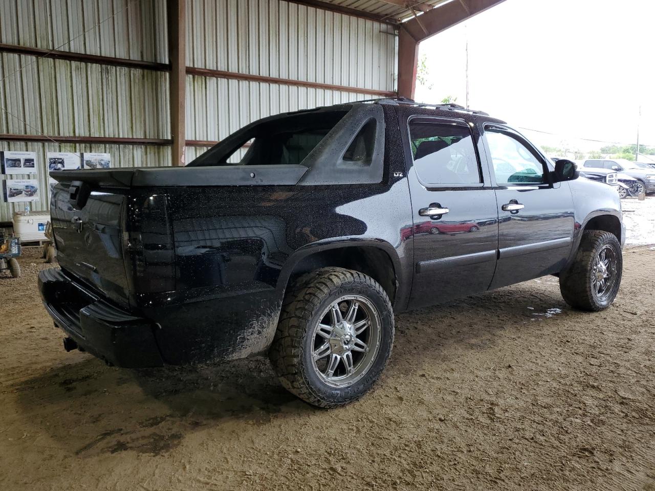 2007 Chevrolet Avalanche C1500 VIN: 3GNEC12027G270392 Lot: 69520294