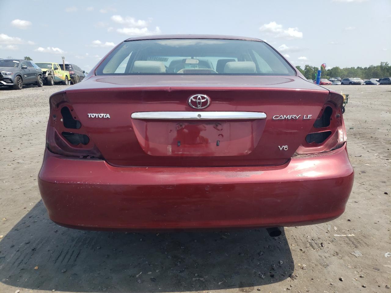 2005 Toyota Camry Le VIN: 4T1BF30K75U107102 Lot: 65982914