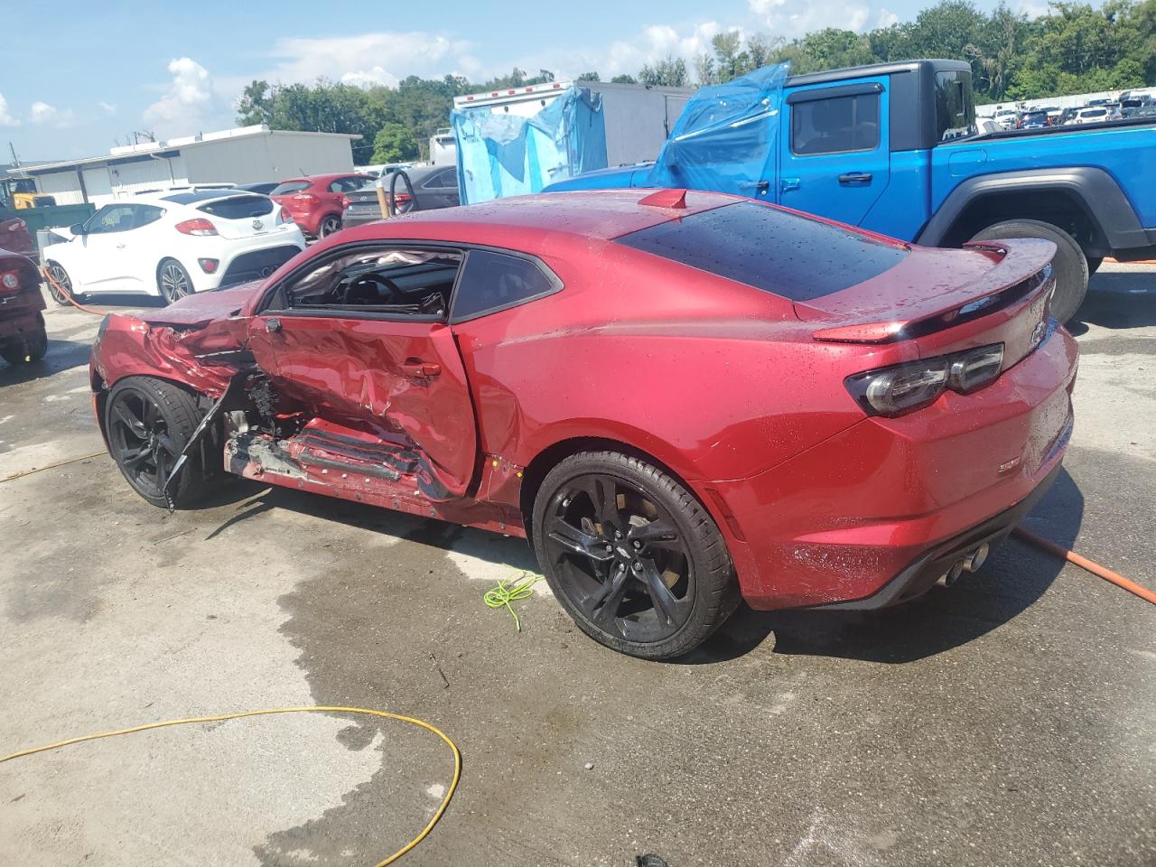 1G1FE1R74K0138797 2019 CHEVROLET CAMARO - Image 2