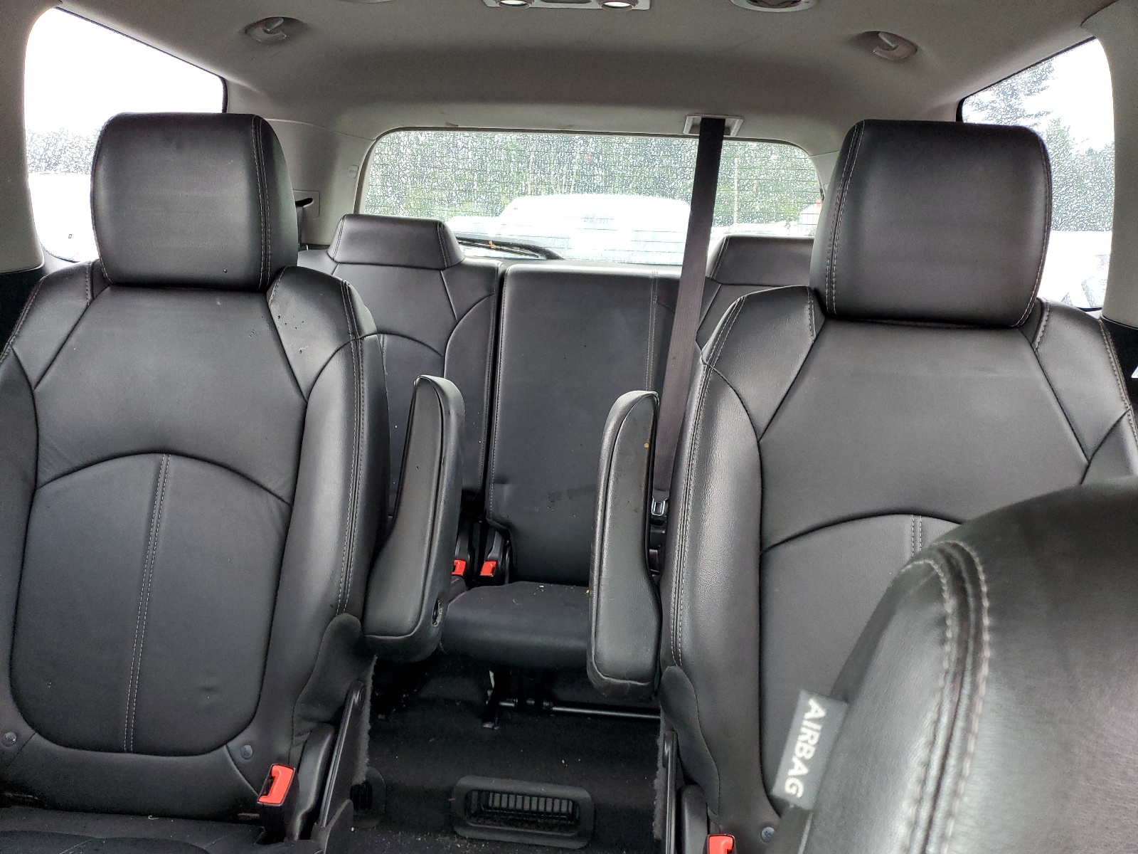 1GKKVSKD2HJ172885 2017 GMC Acadia Limited Slt-2