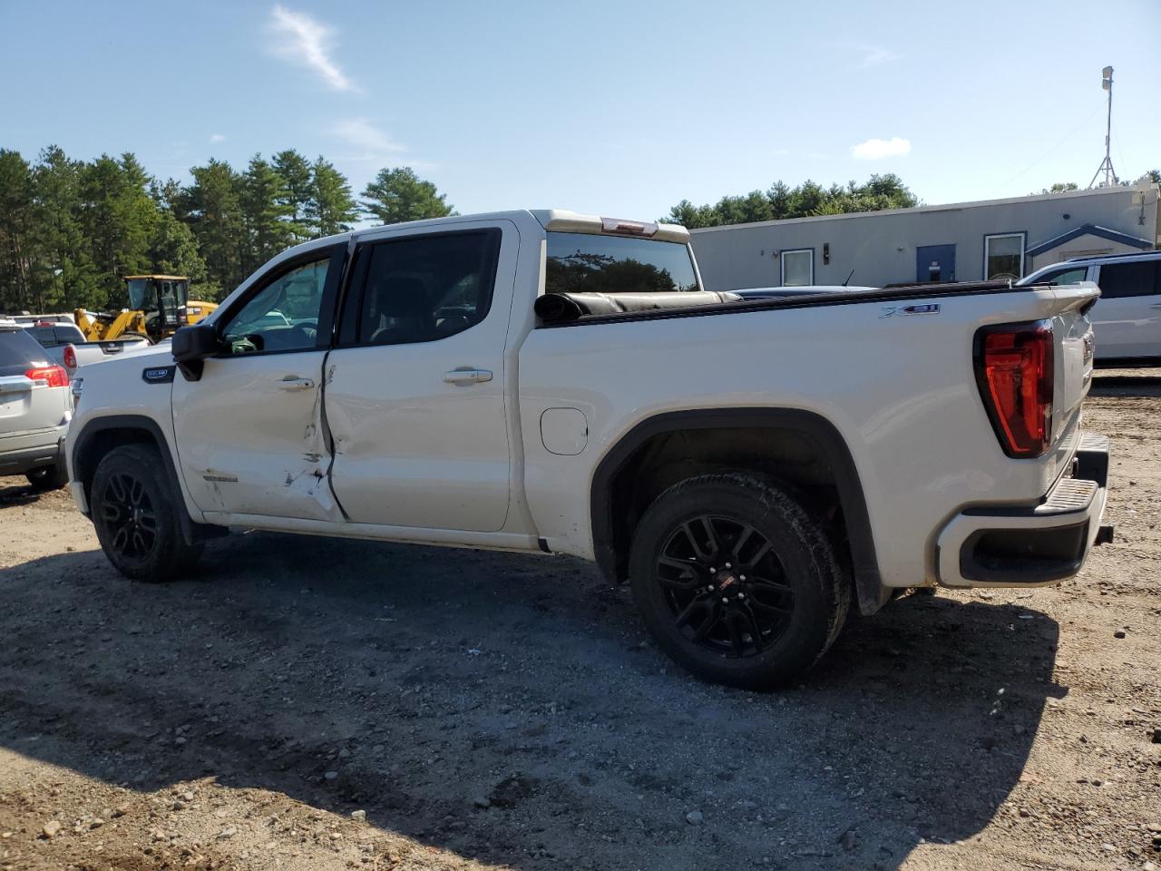 2021 GMC Sierra - Image 2