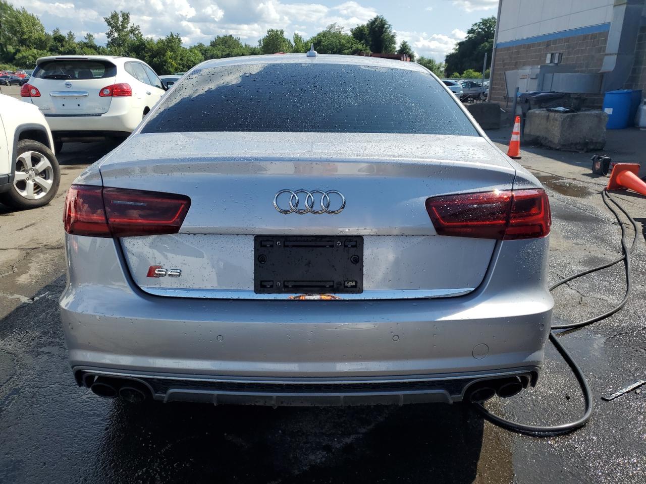 2017 Audi S6 Premium Plus VIN: WAUFFAFC7HN030432 Lot: 67864244