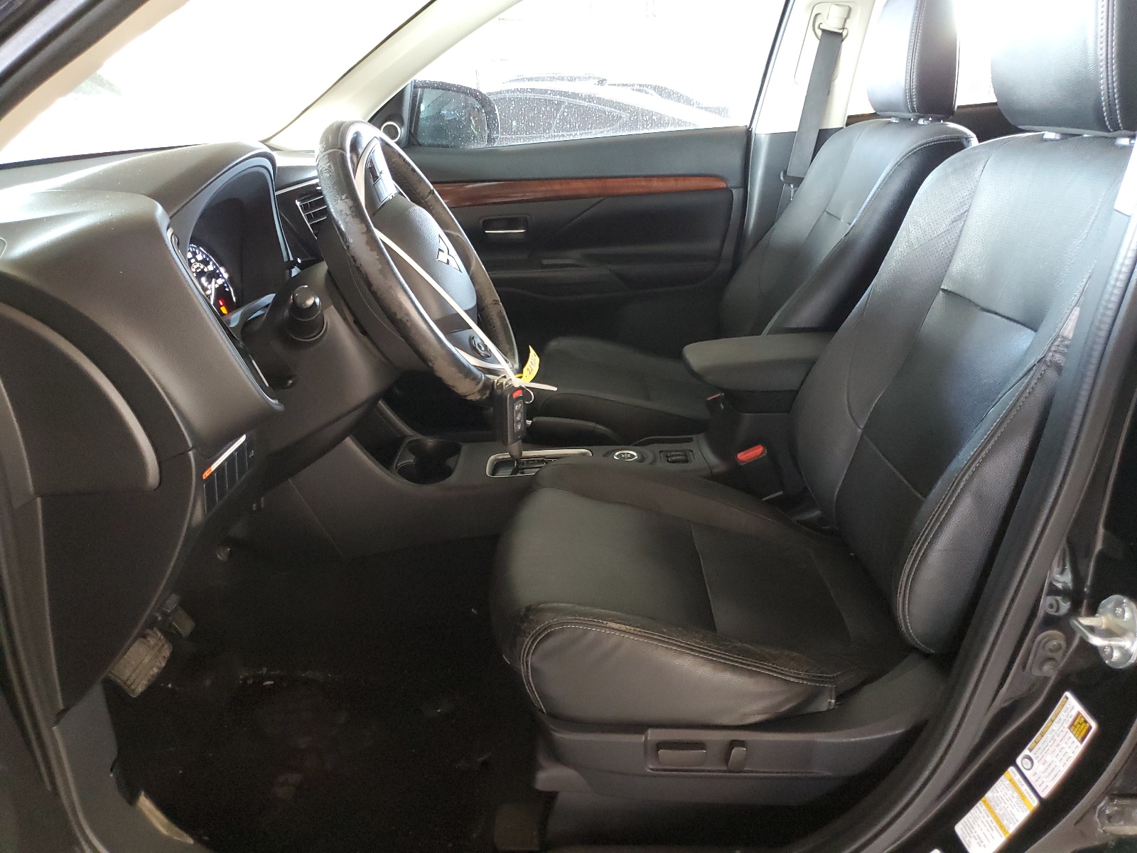 2015 Mitsubishi Outlander Se vin: JA4AZ3A31FZ002536