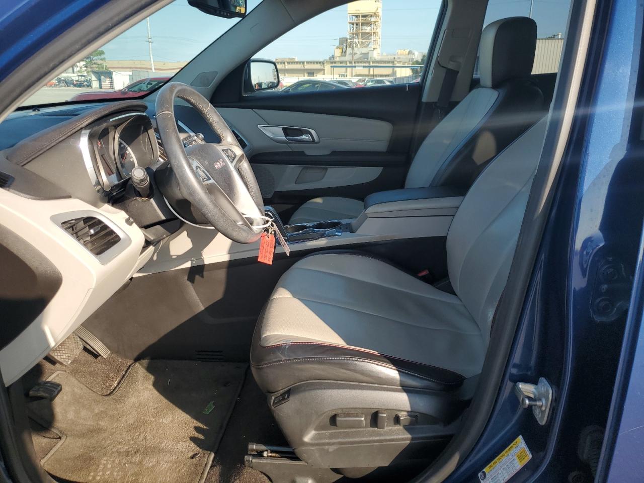2010 GMC Terrain - Image 7