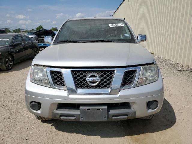  NISSAN FRONTIER 2014 Сріблястий