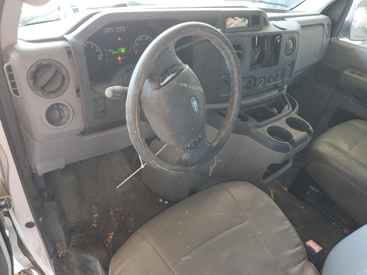 2010 Ford Econoline E150 Van VIN: 1FTNE1EW9ADA45409 Lot: 63219894