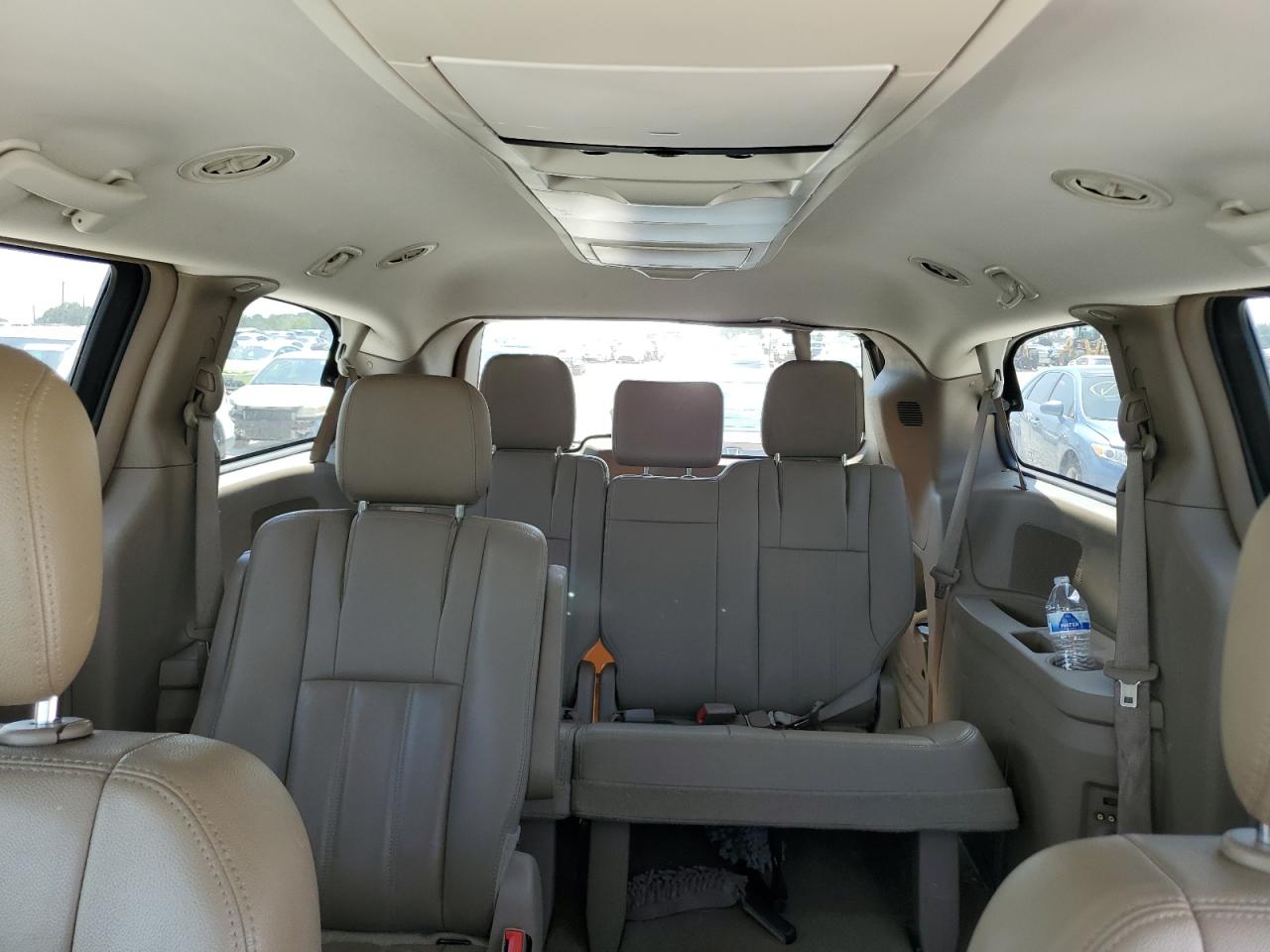 2016 Chrysler Town & Country Touring VIN: 2C4RC1BG4GR298258 Lot: 66241844