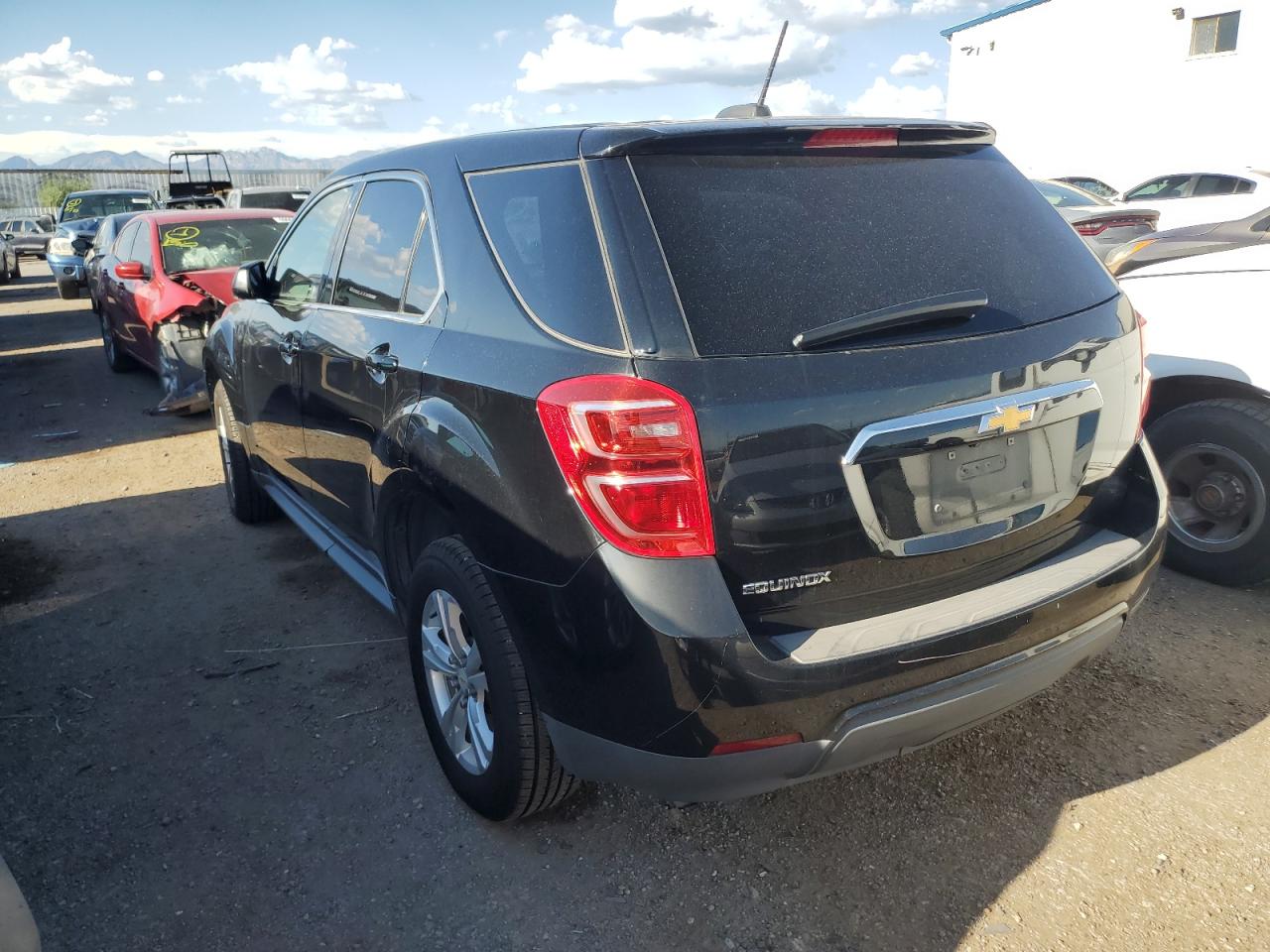 2017 Chevrolet Equinox - Image 2