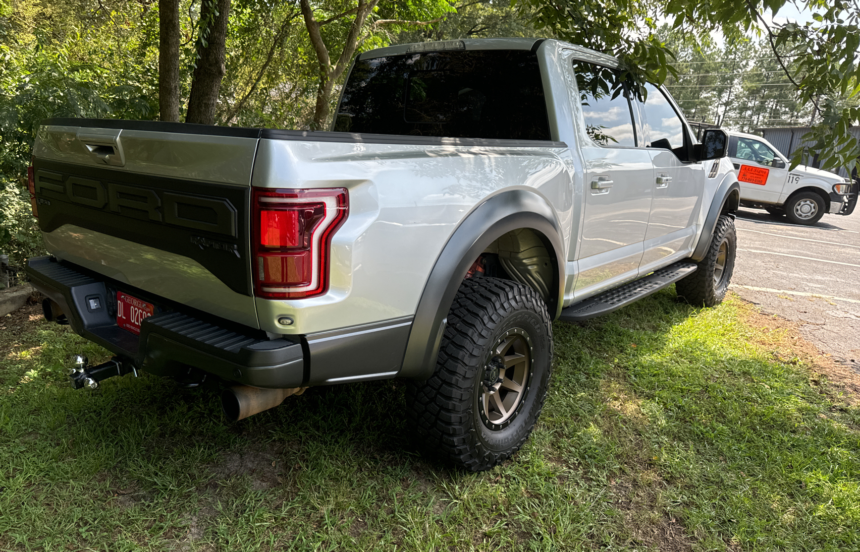 1FTFW1RG8KFB32956 2019 Ford F150 Raptor 1FTFW1RG8KFB32956 2019 Ford F150 Raptor