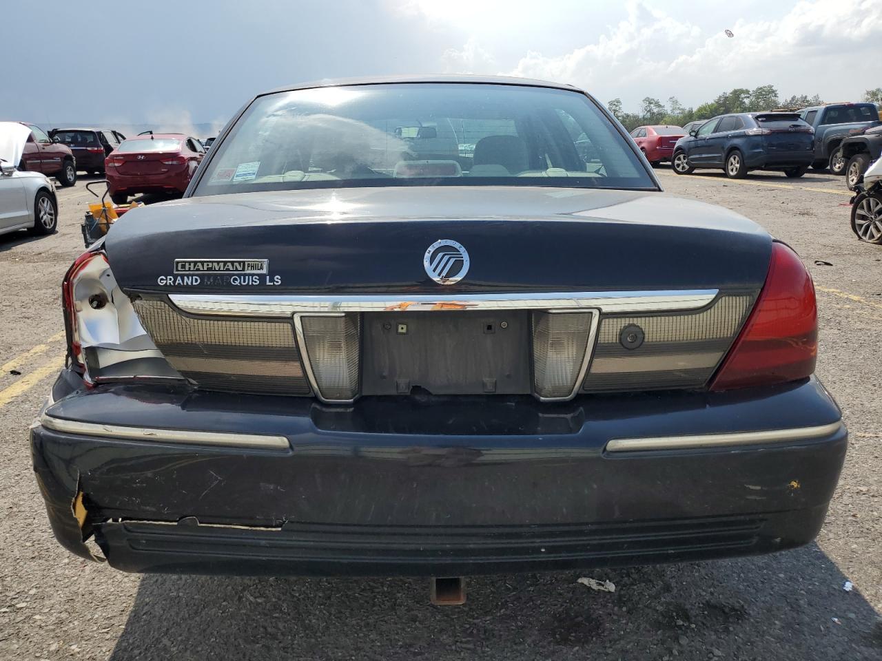 2010 Mercury Grand Marquis Ls VIN: 2MEBM7FV8AX623599 Lot: 66240354