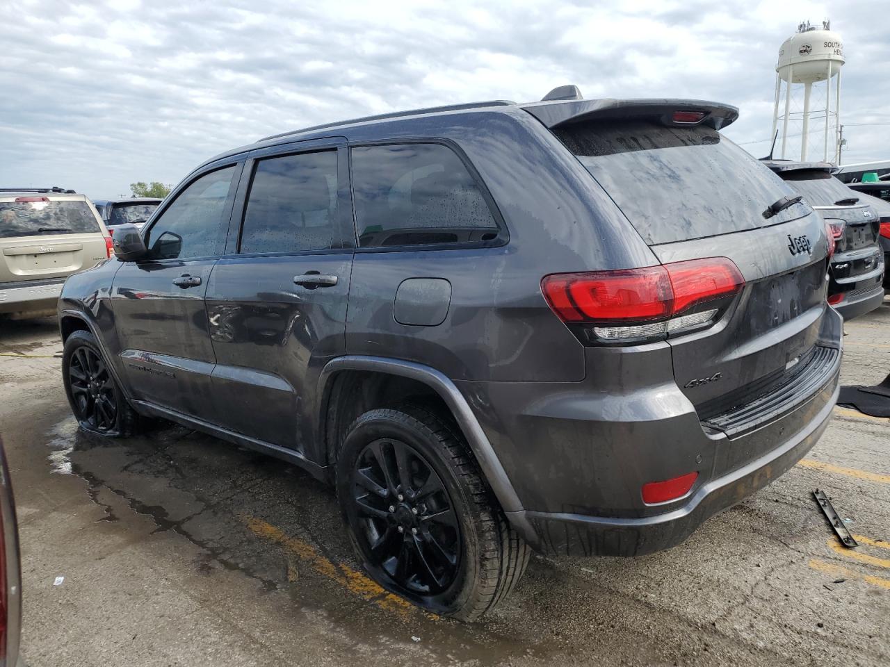 2017 Jeep Grand Cherokee Laredo VIN: 1C4RJFAGXHC822026 Lot: 66913314