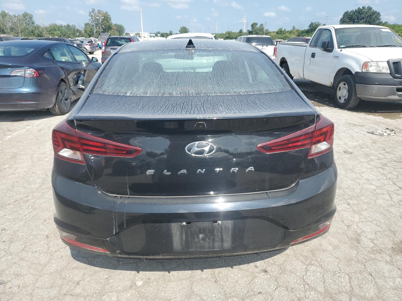 2019 Hyundai Elantra Sel VIN: KMHD84LF4KU781999 Lot: 67946494