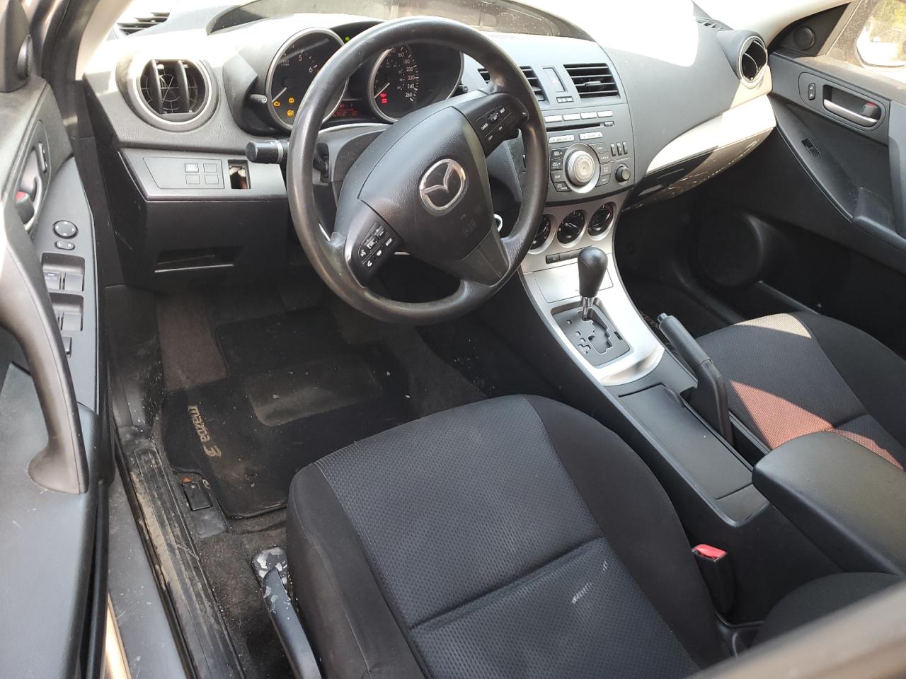 2010 Mazda 3 S VIN: JM1BL1H58A1285015 Lot: 68935734