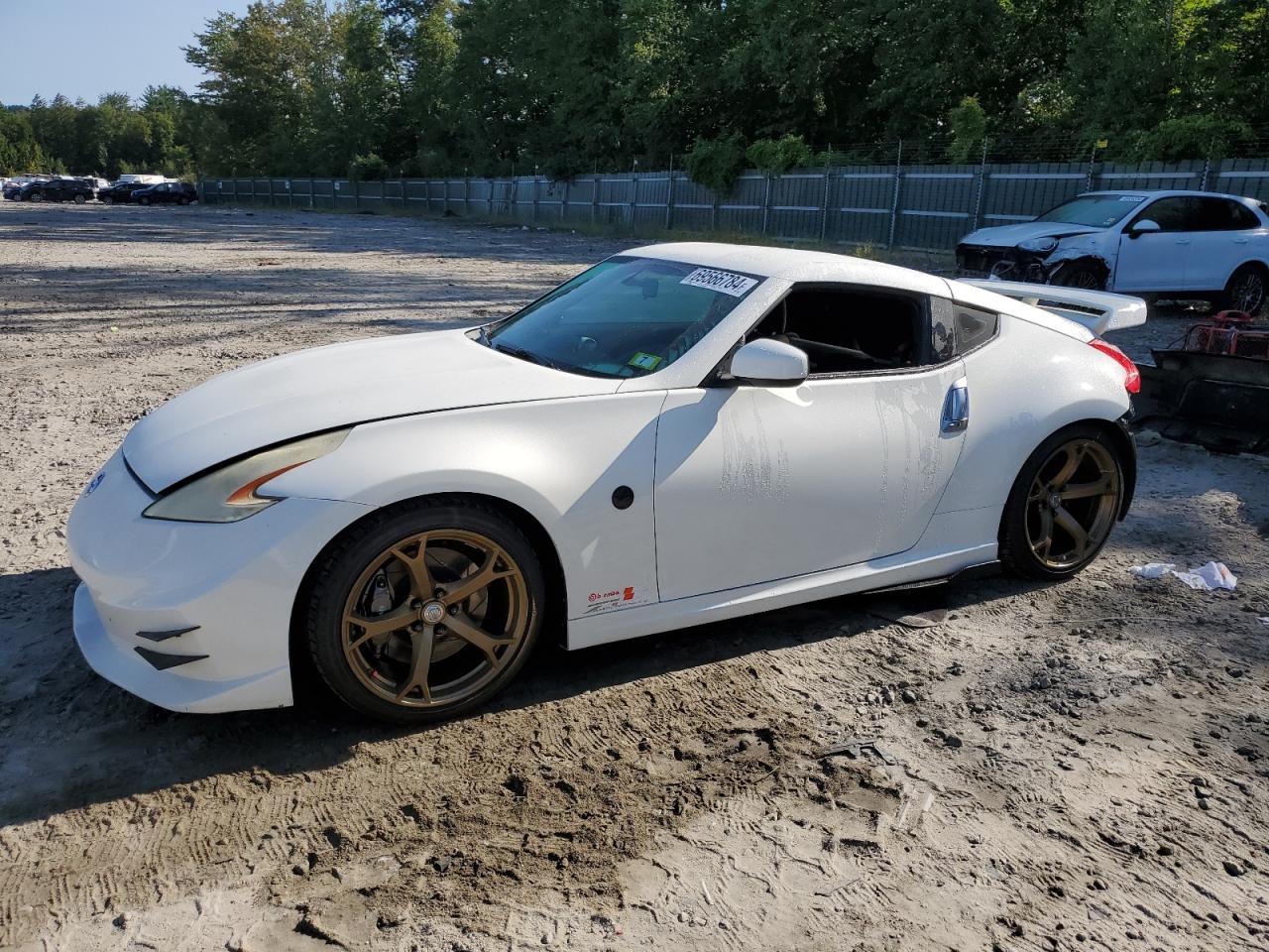 2011 Nissan 370Z - Image 1