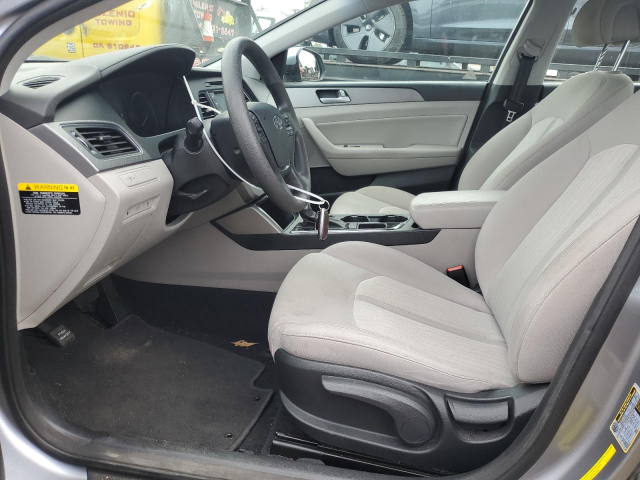 2016 Hyundai Sonata Hybrid VIN: KMHE24L17GA011962 Lot: 68841874