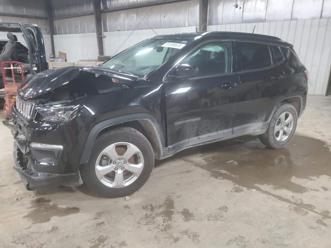 3C4NJDBB1JT501380 2018 JEEP COMPASS - Image 1