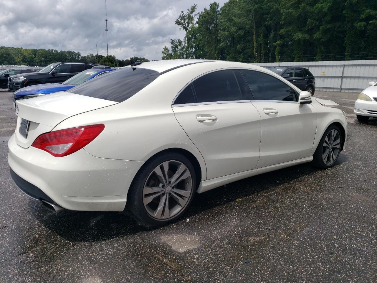 VIN WDDSJ4EB7EN042785 2014 MERCEDES-BENZ CLA-CLASS no.3