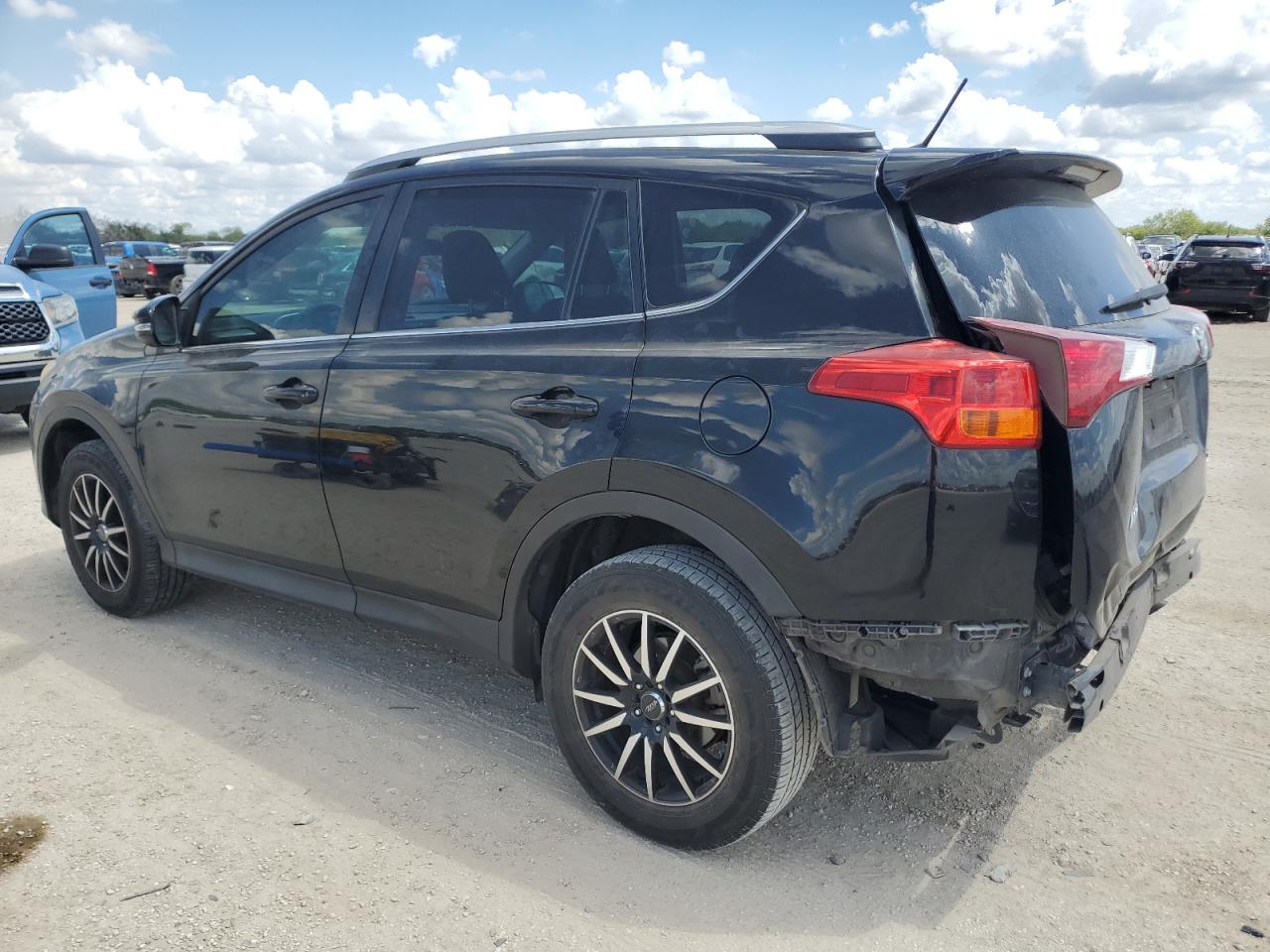 2T3WFREV4FW234759 2015 TOYOTA RAV 4 - Image 2