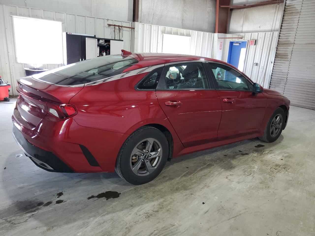 2023 Kia K5 - Image 3