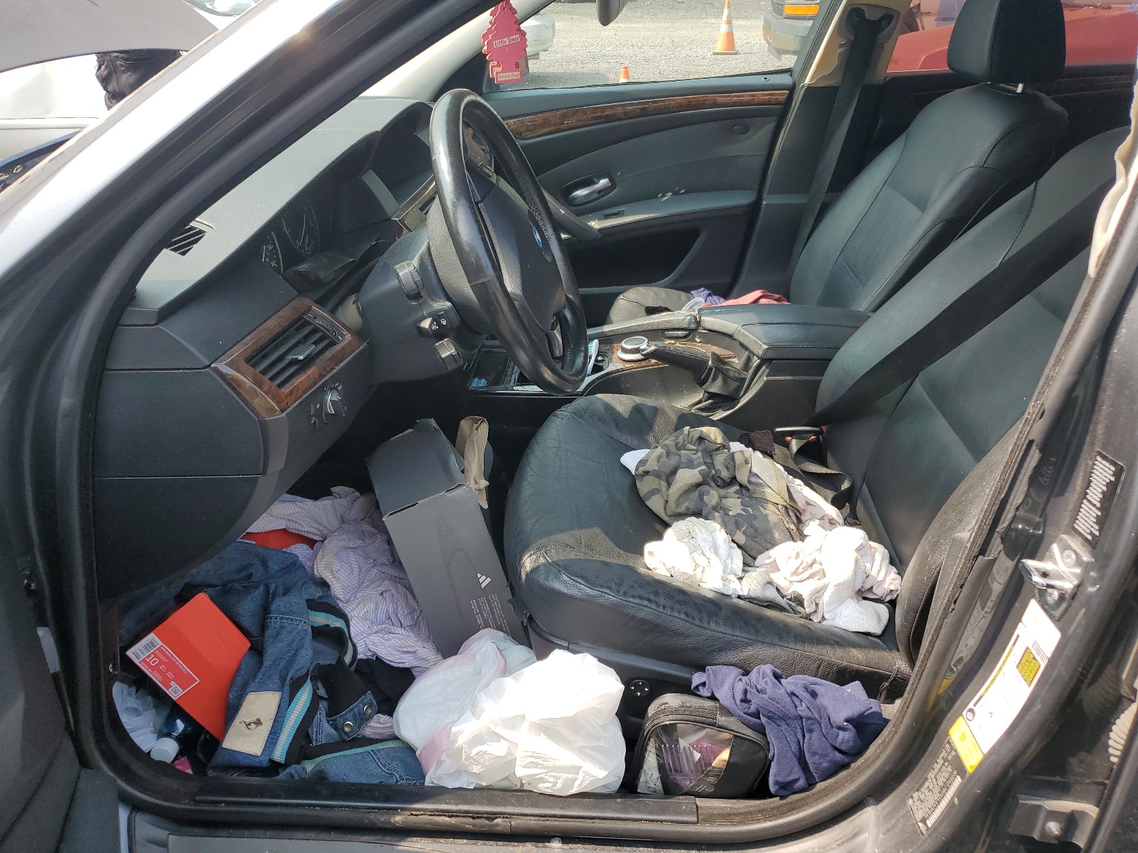 WBANV13508CZ55019 2008 BMW 528 Xi