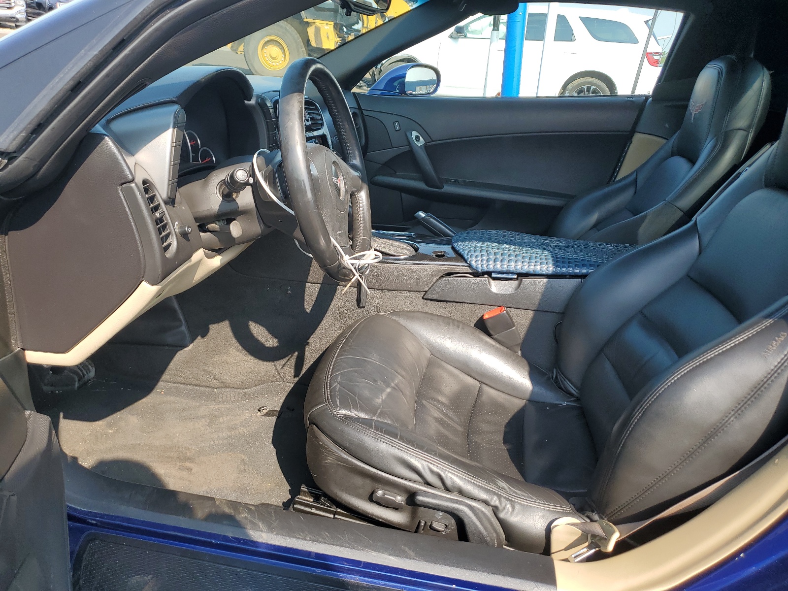 1G1YY36U865130667 2006 Chevrolet Corvette