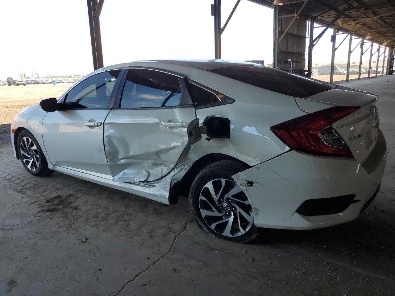 19XFC2F76GE082187 2016 HONDA CIVIC - Image 2