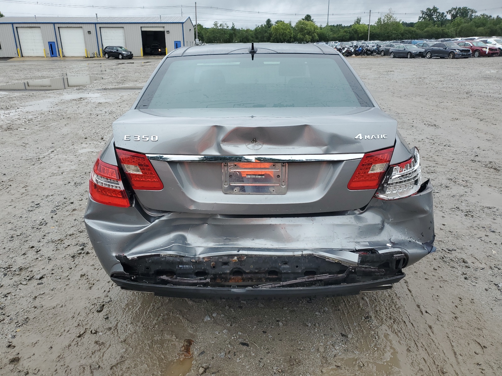 WDDHF8HB6AA233906 2010 Mercedes-Benz E 350 4Matic