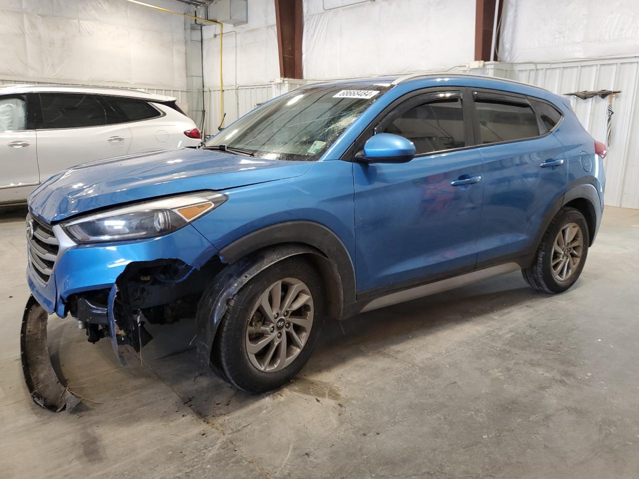 KM8J33A40JU663136 2018 HYUNDAI TUCSON - Image 1