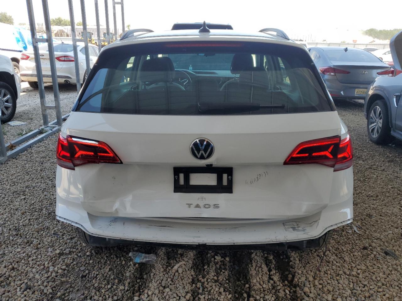 2024 Volkswagen Taos S VIN: 3VV5X7B27RM035624 Lot: 65992254