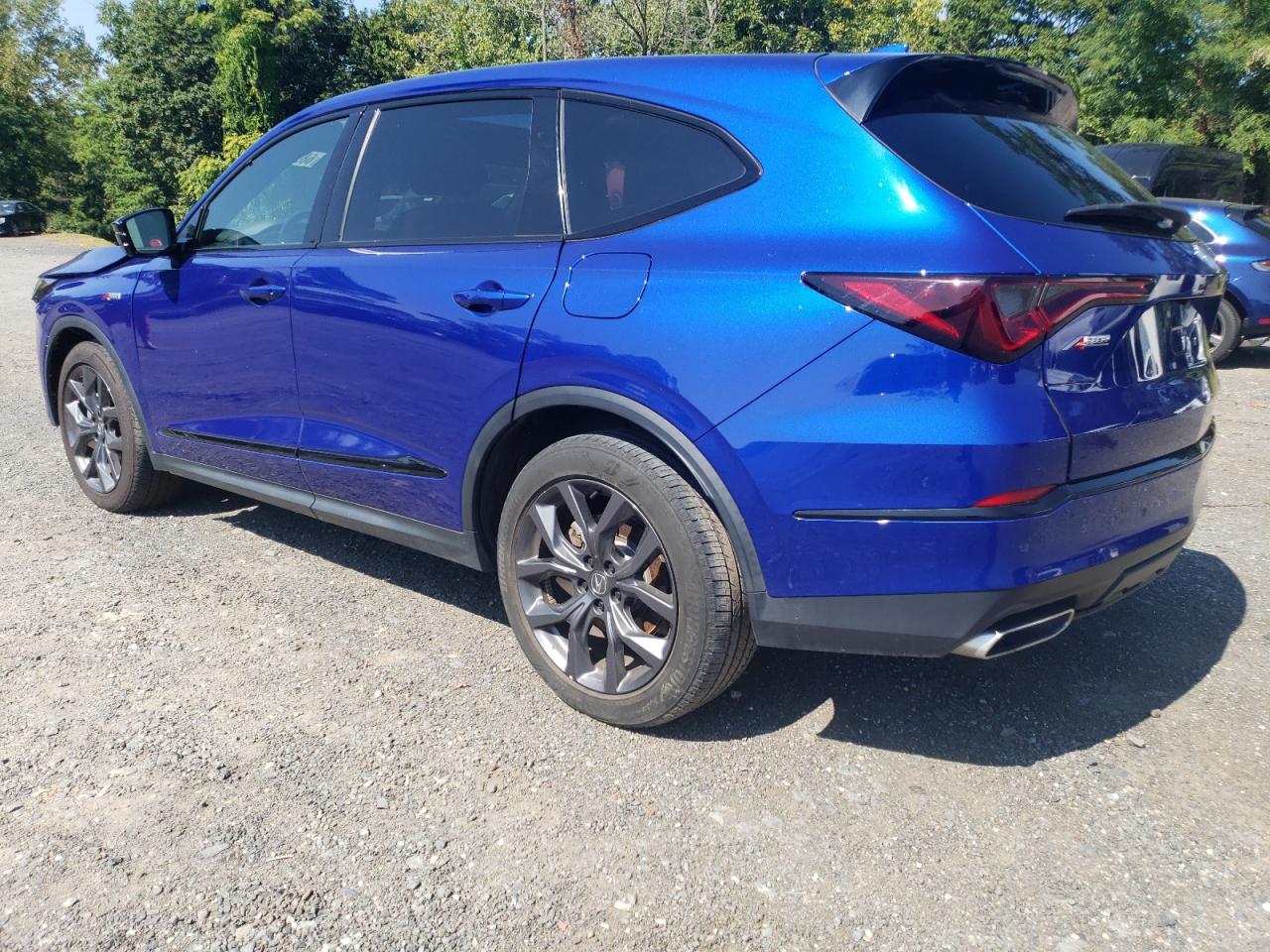 5J8YE1H09NL018227 Acura MDX A-SPEC 2