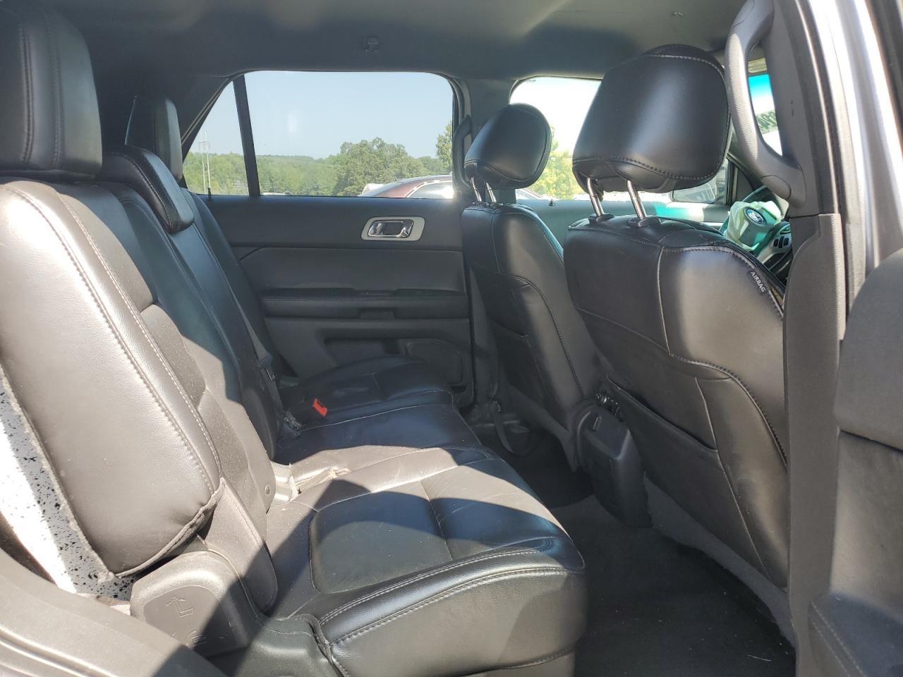 2013 Ford Explorer - Image 12