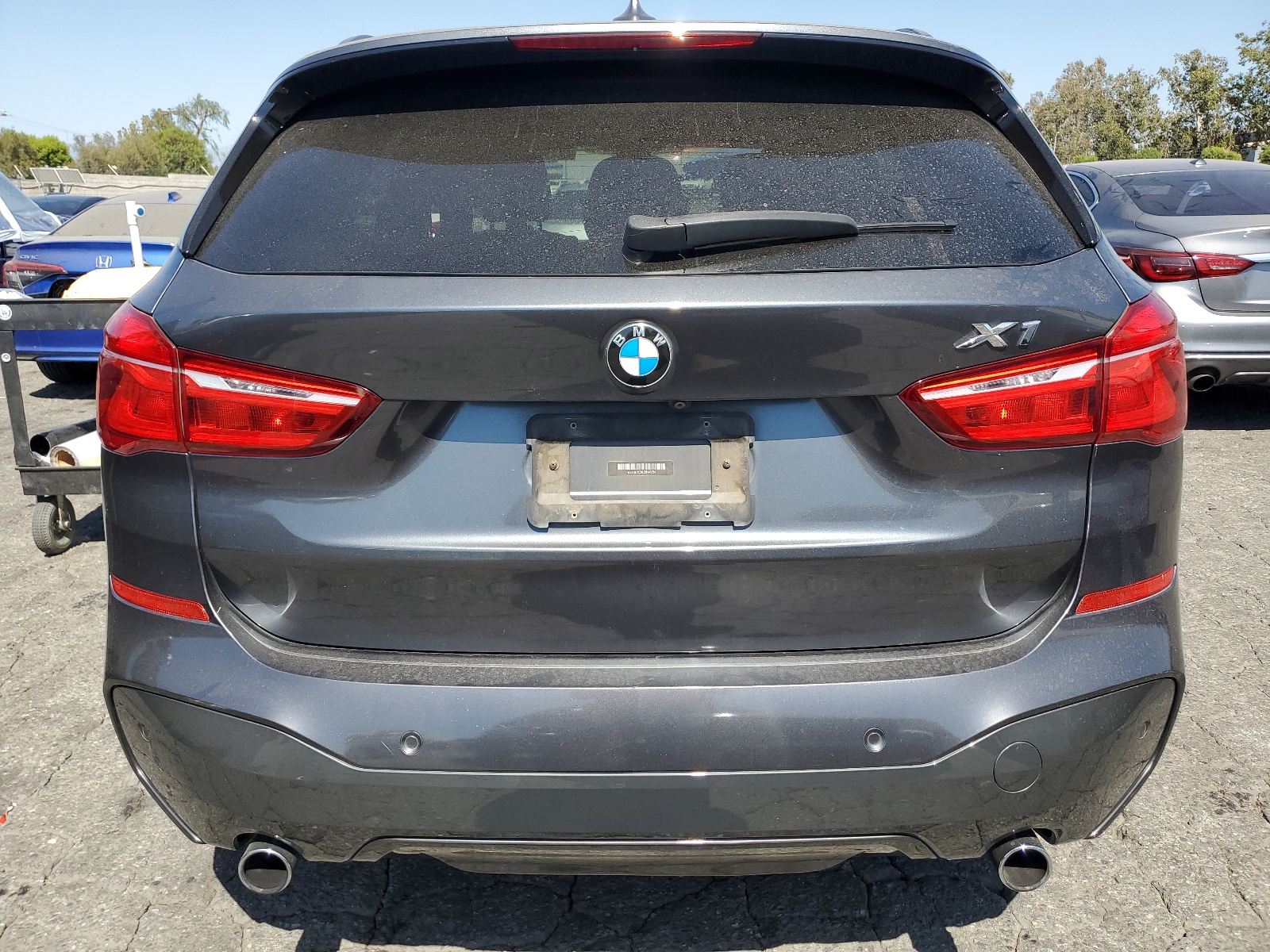 WBXHU7C38J5H40234 2018 BMW X1 Sdrive28I