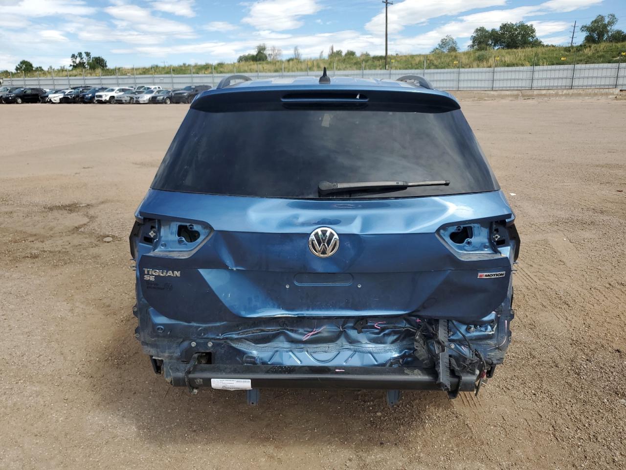 3VV2B7AX6LM076476 2020 Volkswagen Tiguan Se