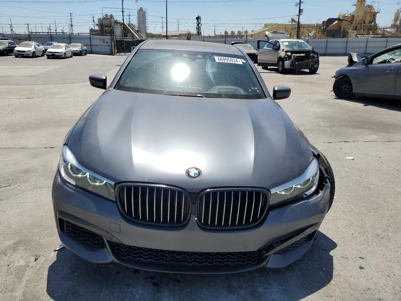 VIN WBA7E2C59JG742809 2018 BMW 7 SERIES no.5