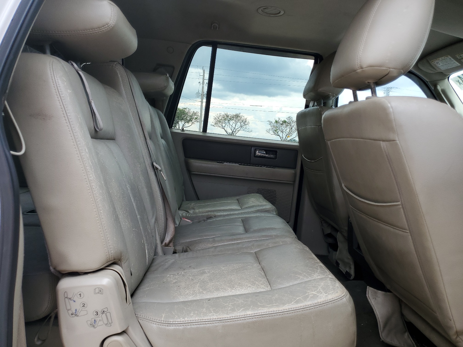 1FMJK1F55AEA13334 2010 Ford Expedition El Xlt