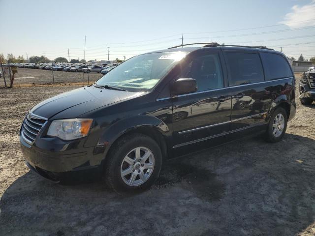 2010 Chrysler Town & Country Touring