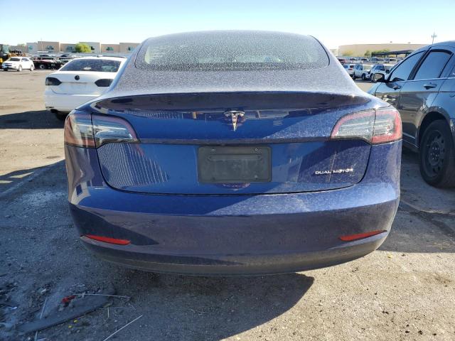  TESLA MODEL 3 2023 Синий