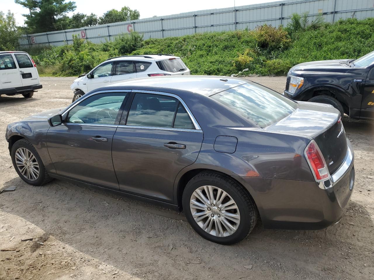 2C3CCARG6EH121777 2014 Chrysler 300