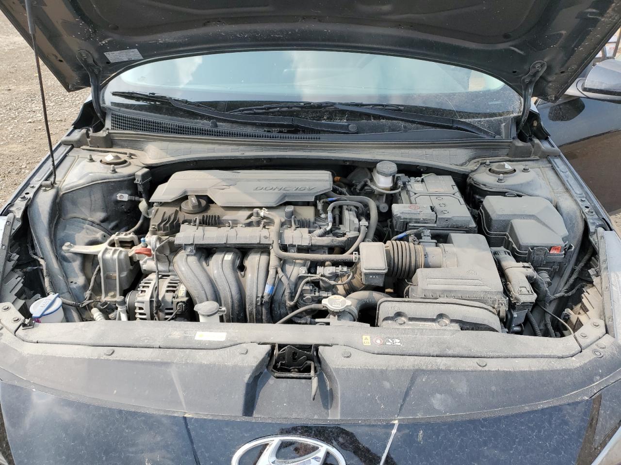 2023 Hyundai Elantra - Image 11
