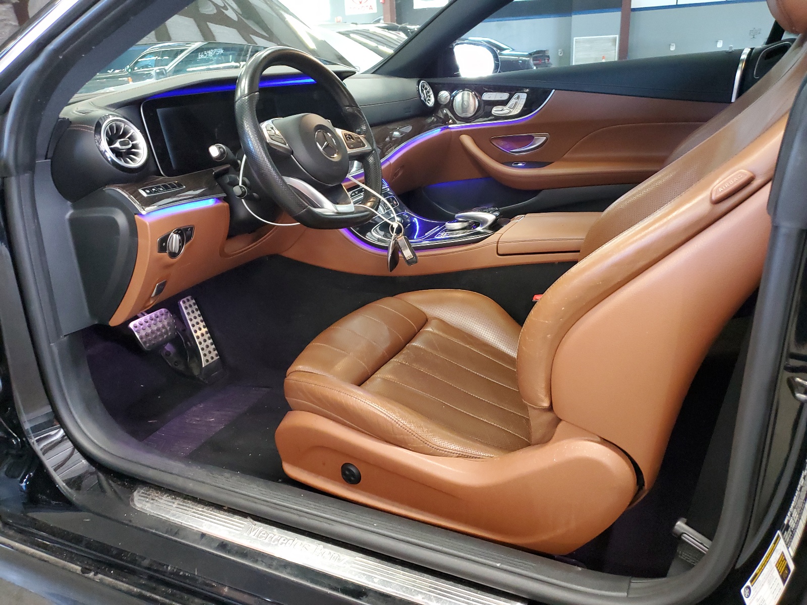 WDD1J6GB6JF026943 2018 Mercedes-Benz E 400 4Matic