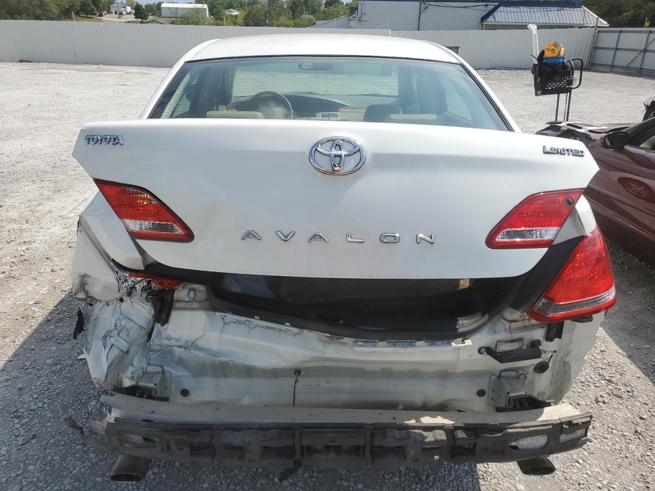 2005 Toyota Avalon Xl VIN: 4T1BK36B55U060994 Lot: 69559144