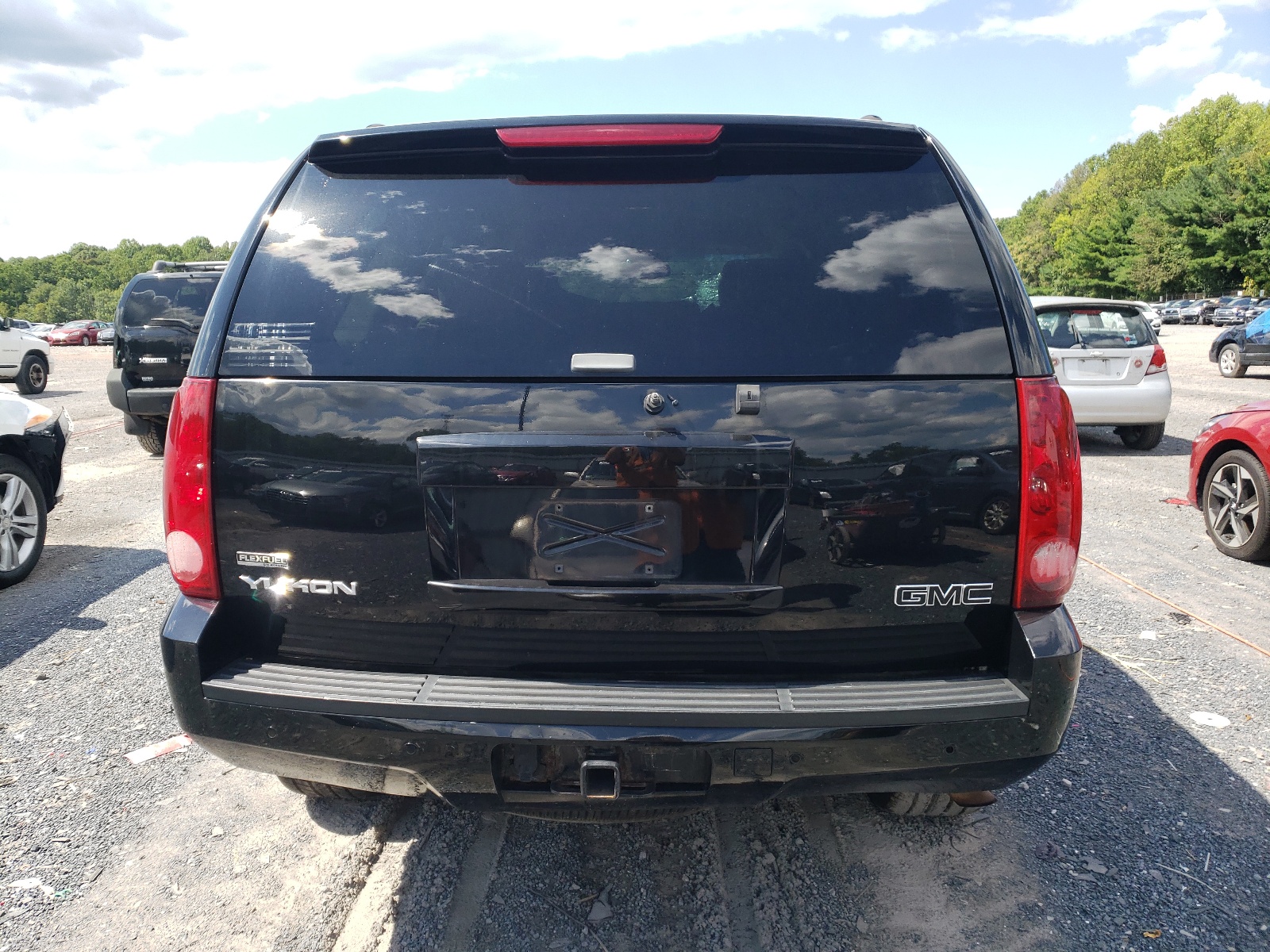 1GKFK13087J232974 2007 GMC Yukon