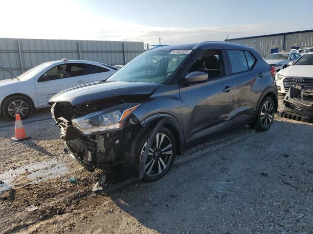 2018 Nissan Kicks S