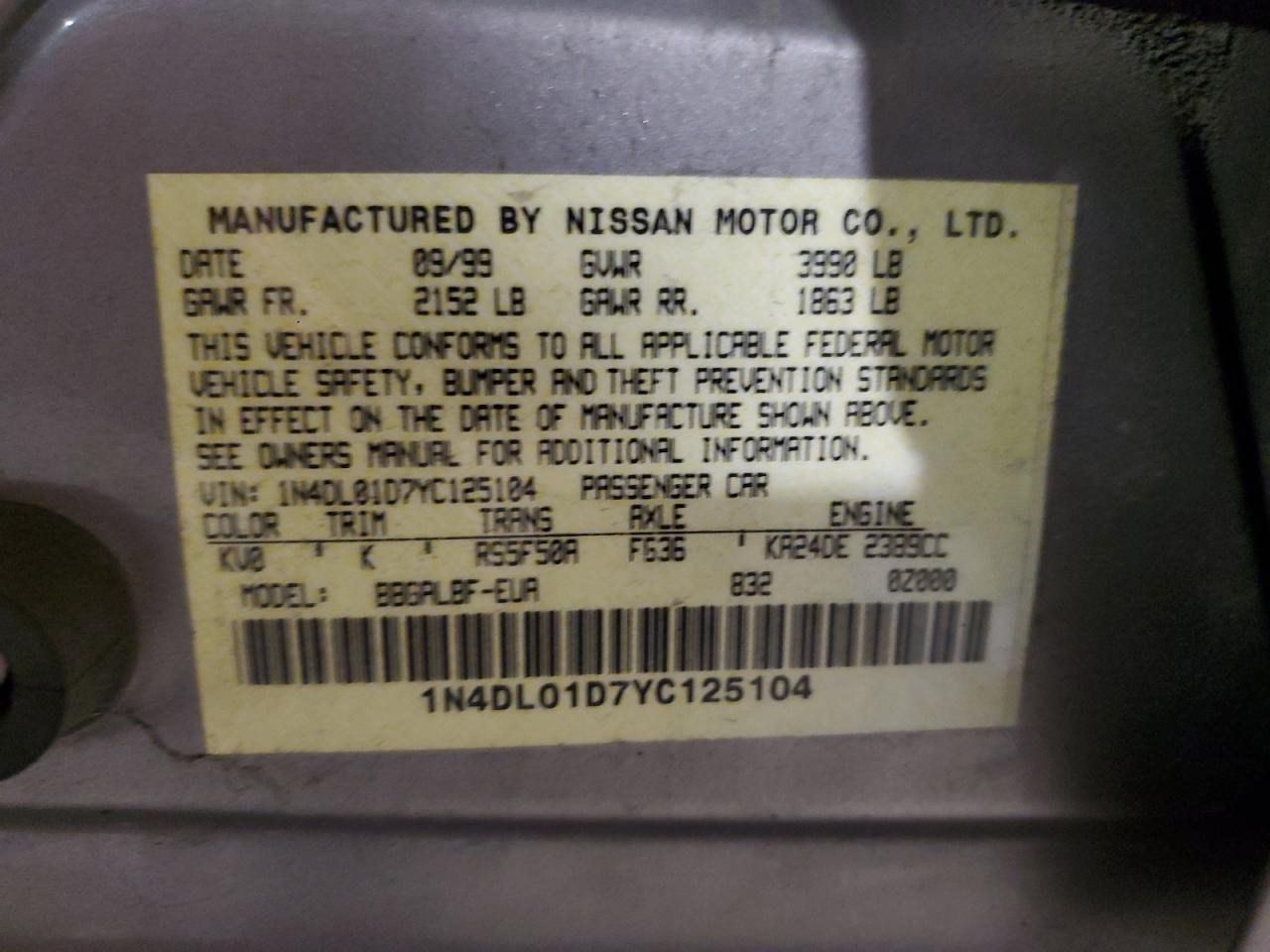 1N4DL01D7YC125104 2000 Nissan Altima Xe