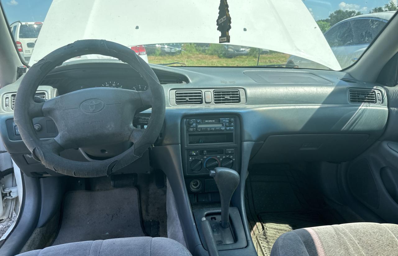 1999 Toyota Camry Ce VIN: 4T1BG22KXXU863868 Lot: 68697074
