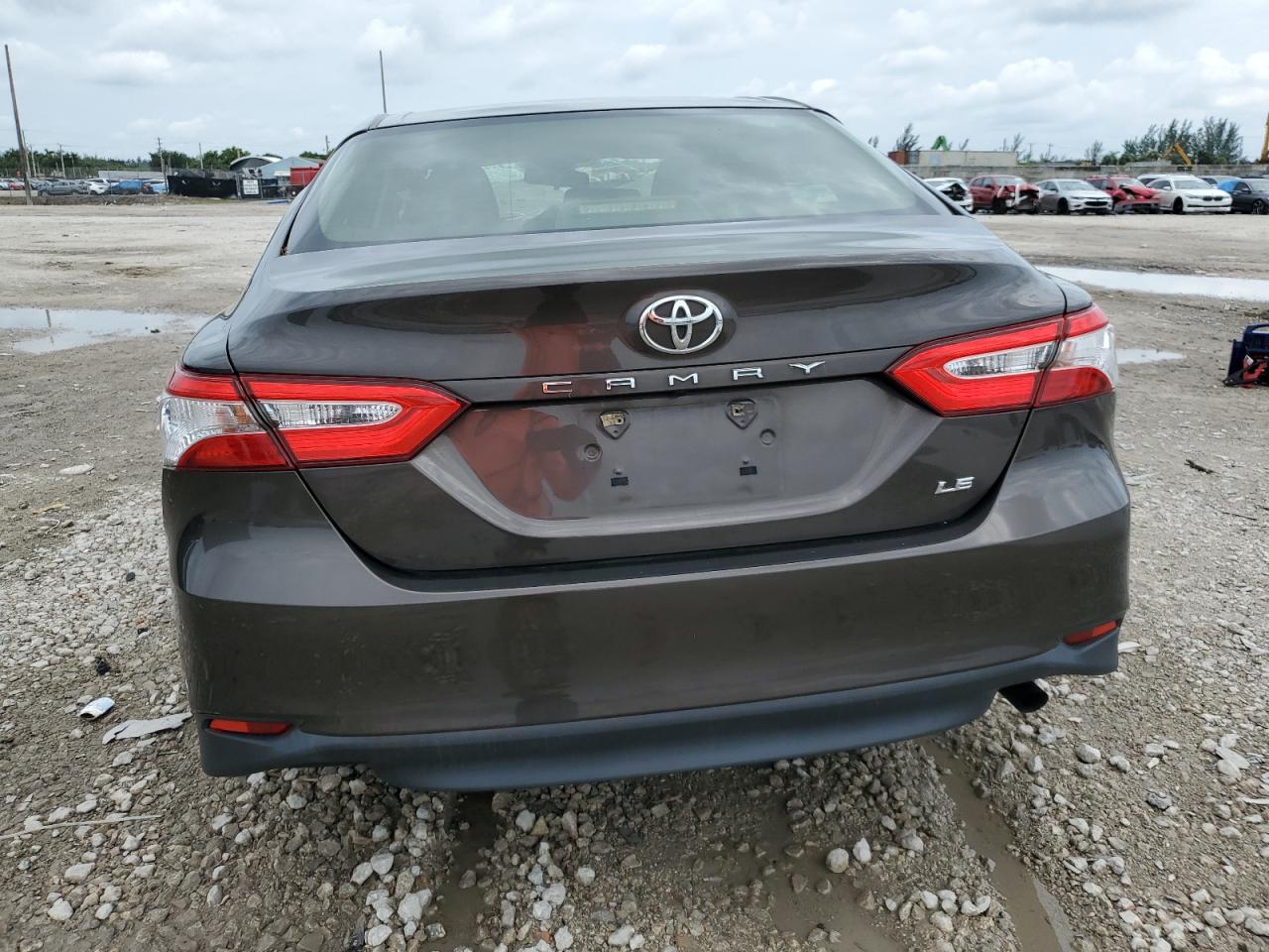 2018 Toyota Camry L VIN: JTNB11HK4J3066273 Lot: 66356164