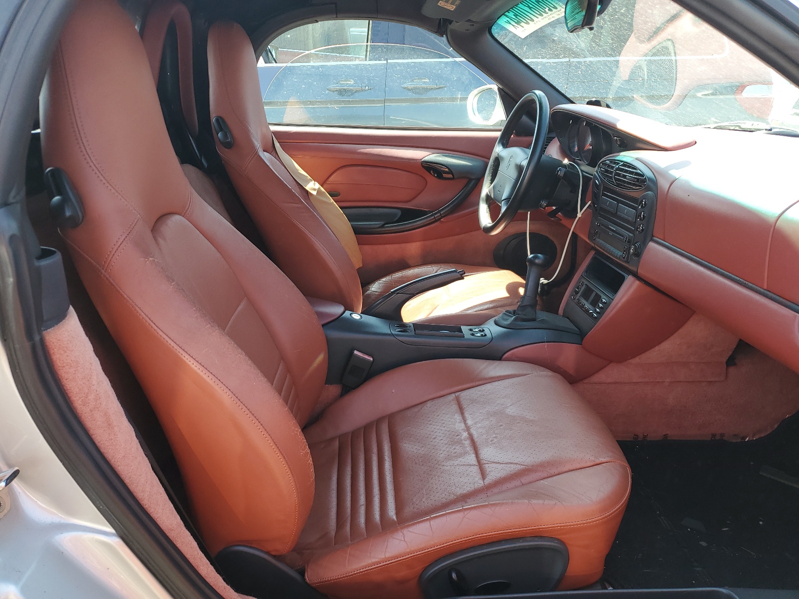 WP0CA2984WU623735 1998 Porsche Boxster