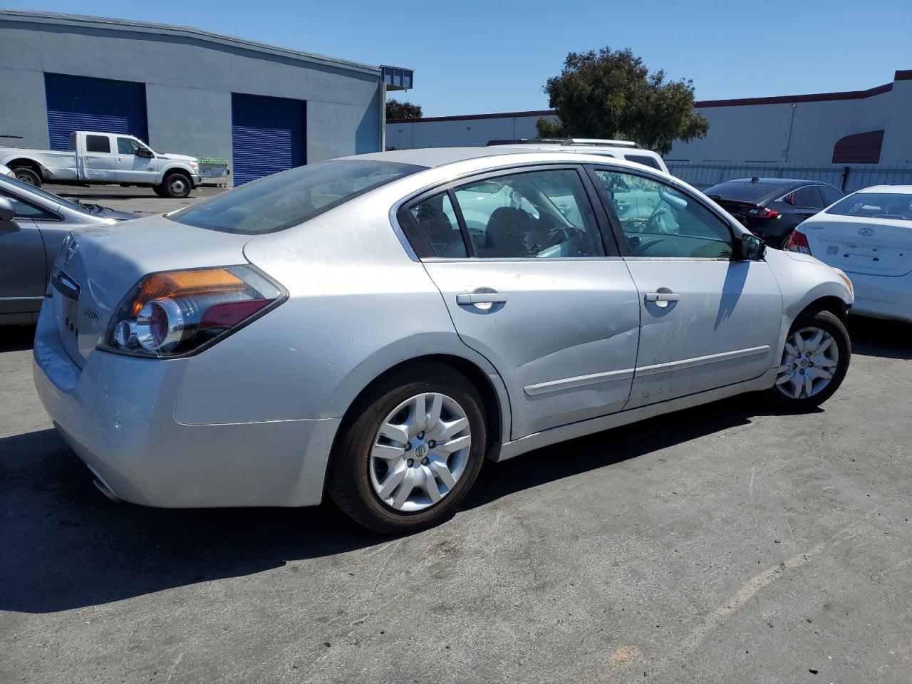 2012 Nissan Altima - Image 3