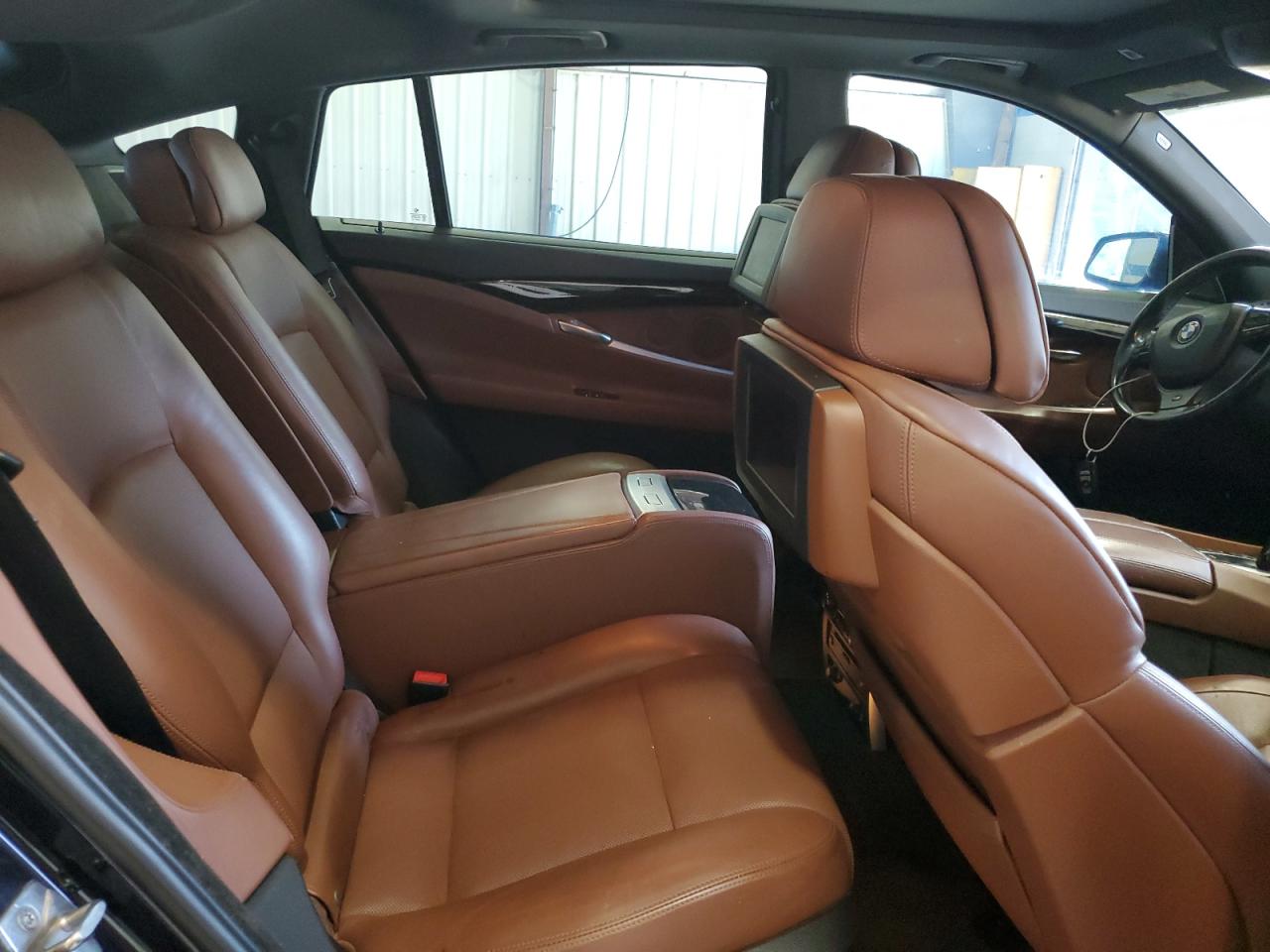 2012 BMW 5er - Image 12
